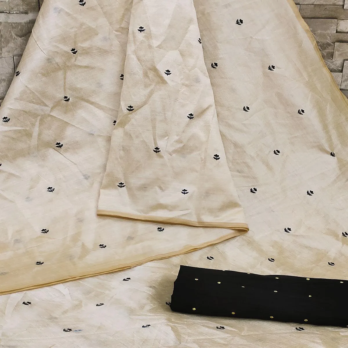 Beige Casual Wear Embroidered Cotton Silk Saree