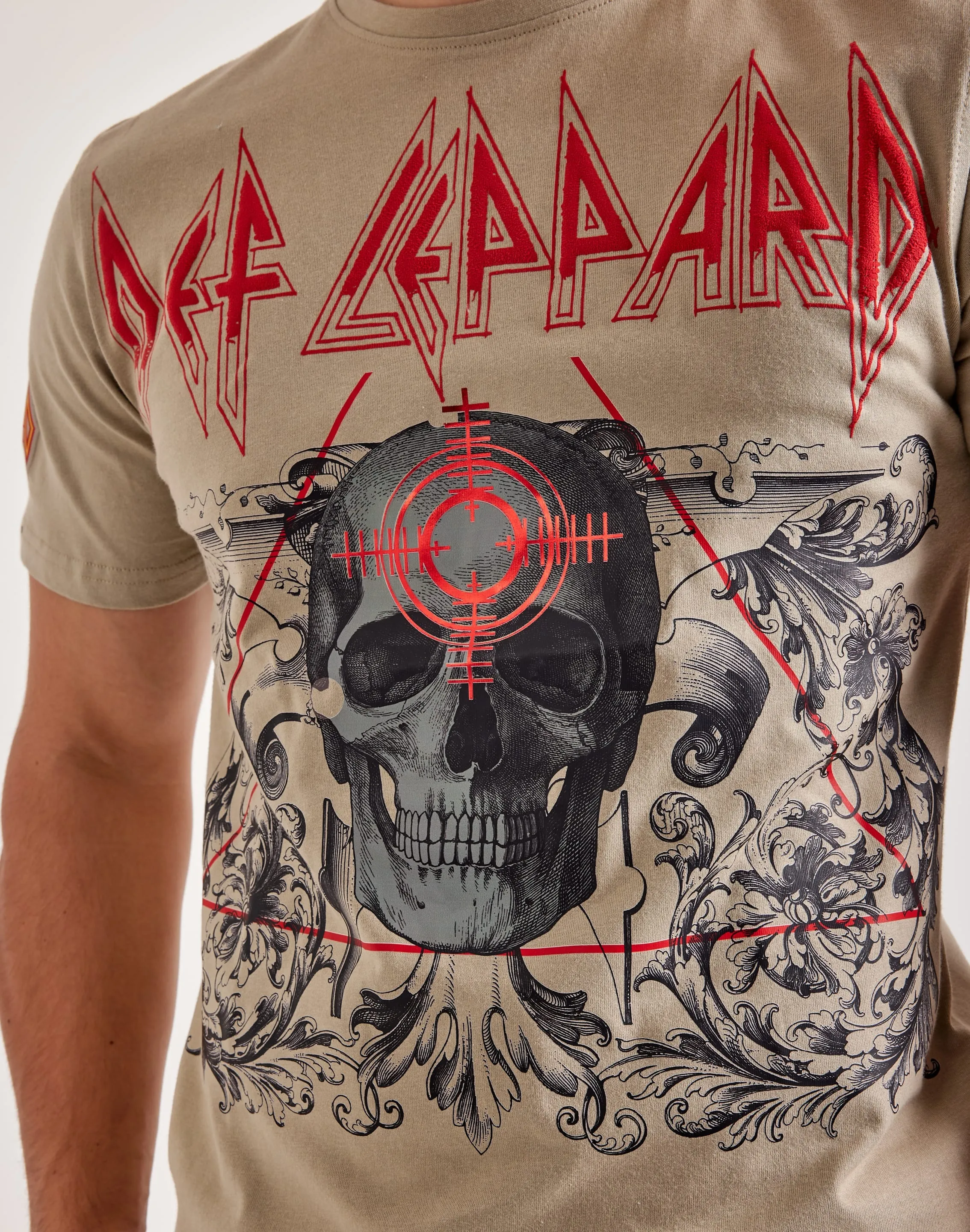 Central Mills Def Leppard Tee