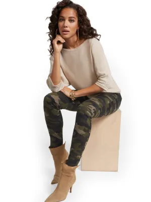 Feel Good High-Waisted No Gap Pull-On Super-Skinny Jeans - Camo