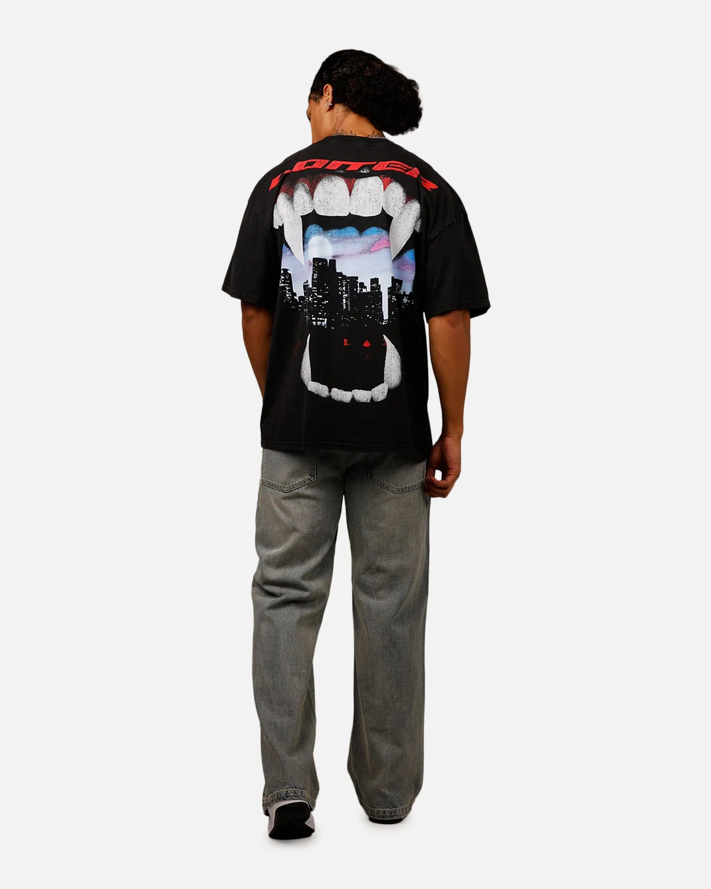Loiter Urban Beast Vintage T-Shirt Black Acidwash