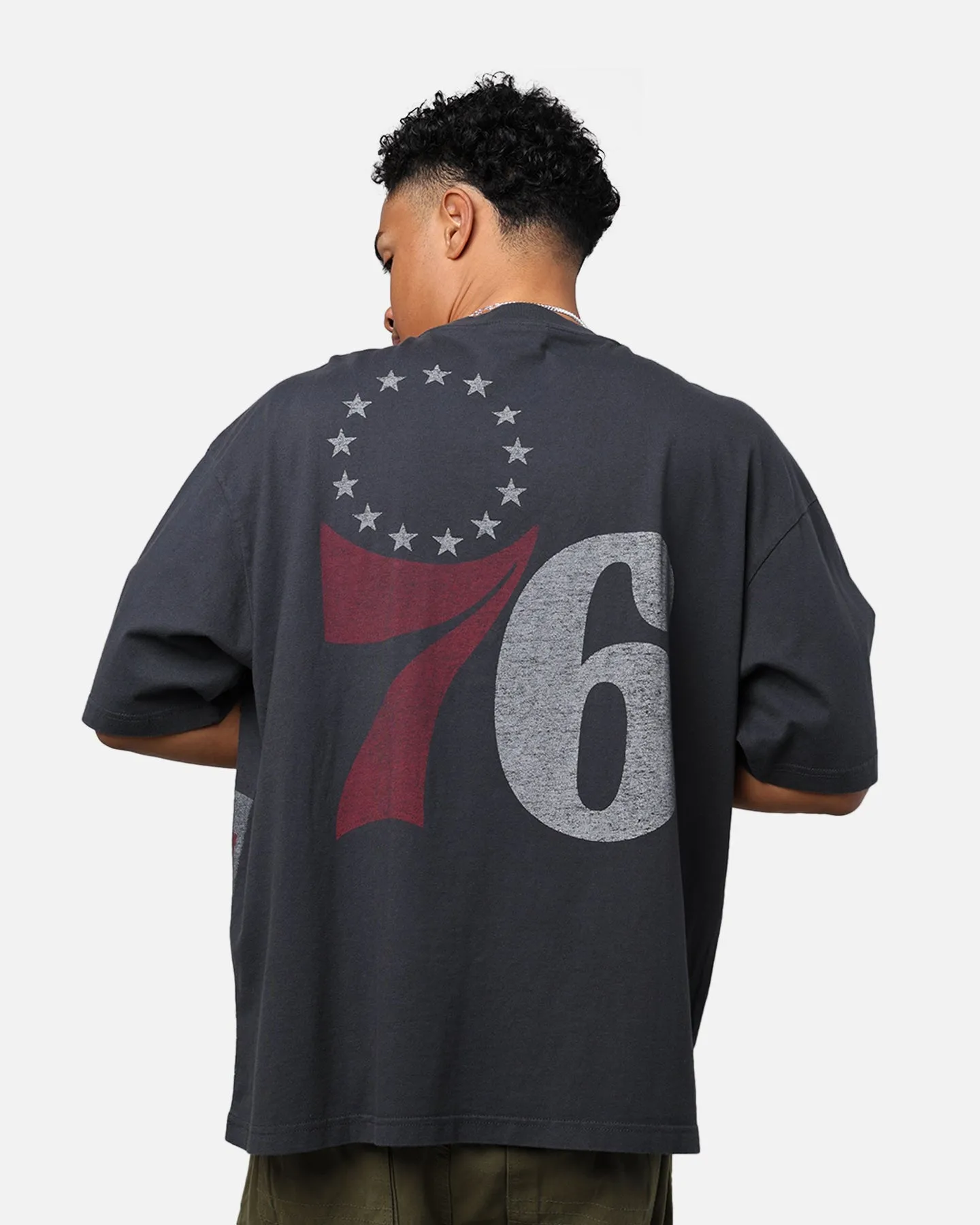 New Era Philadelphia 76ers Oversized T-Shirt Black