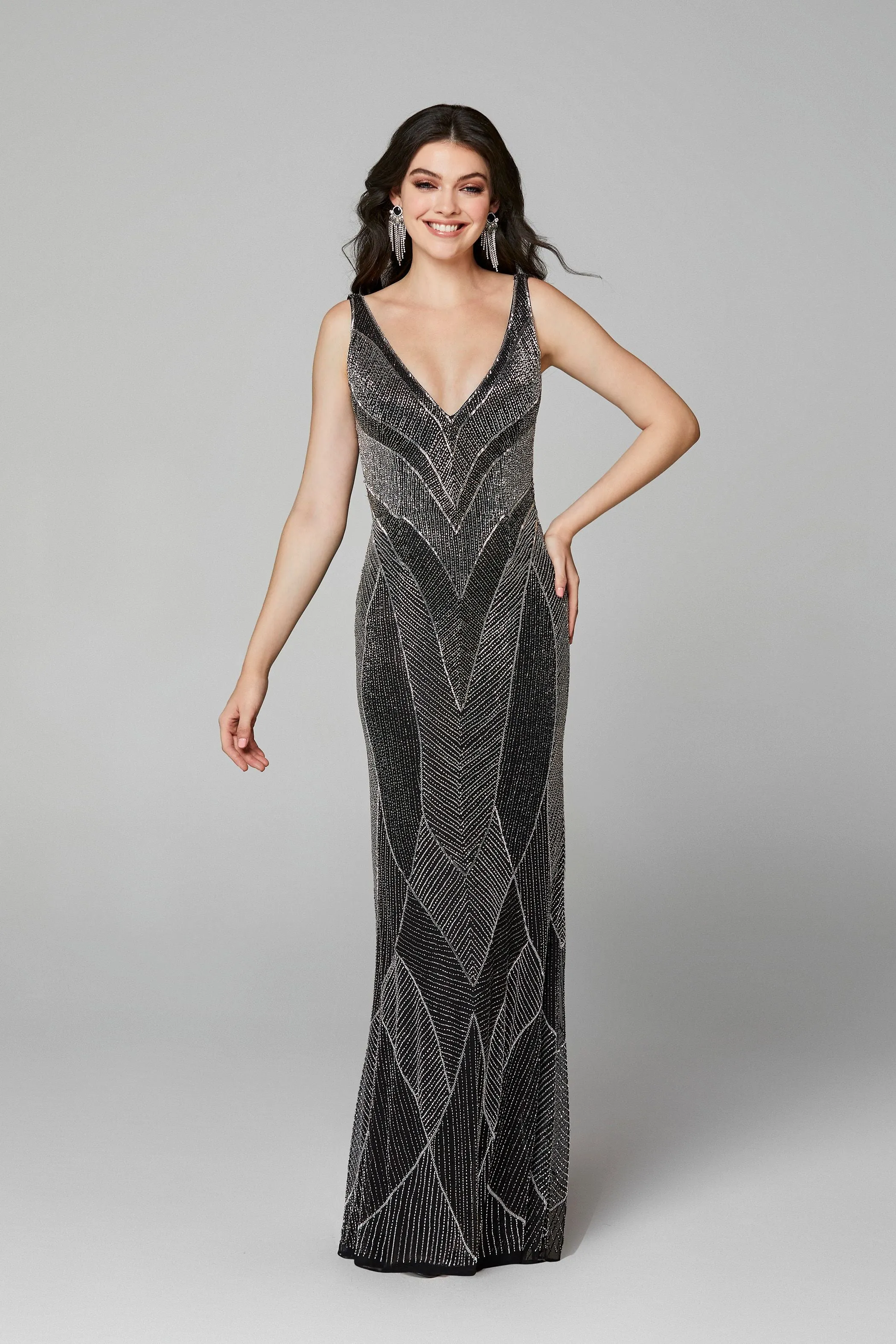 Primavera Couture 3629 Long Fitted Beaded Formal Prom Dress Backless Gown Size 8