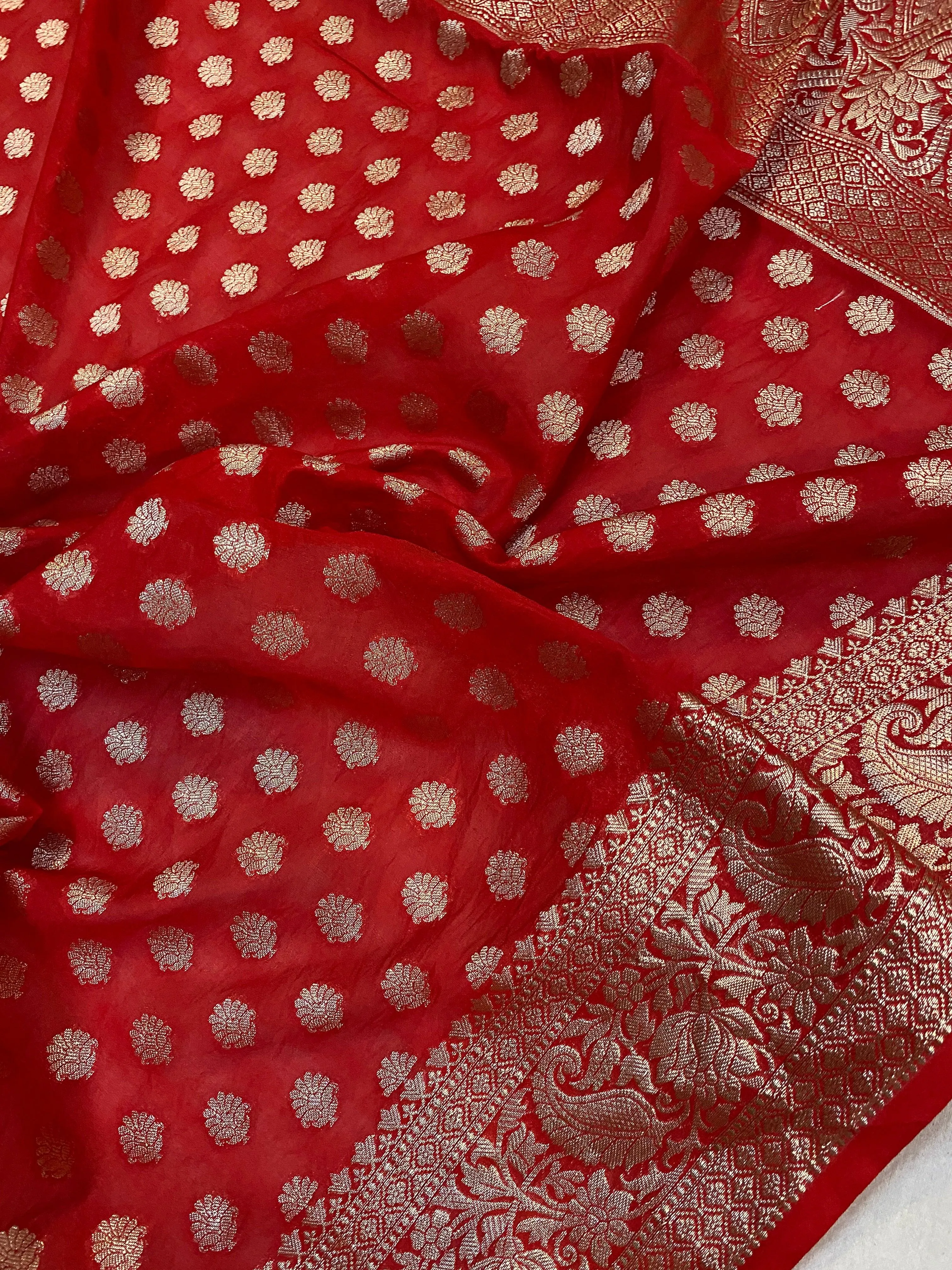 Red Handloom Cotton Silk Banarasi Sari