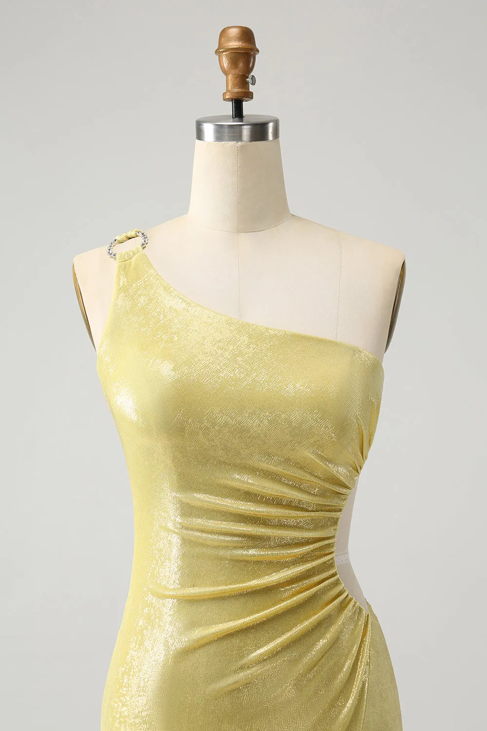 Sparkly Yellow Bodycon One Shoulder Hollow Out Pleated Metallic Homecoming Dress